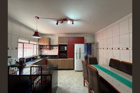 Casa à venda com 120m², 3 quartos e 2 vagas