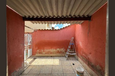 Casa à venda com 120m², 3 quartos e 2 vagas