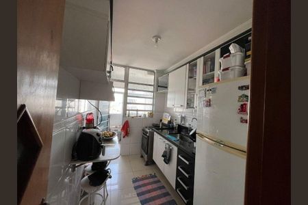 Apartamento à venda com 65m², 2 quartos e 1 vaga