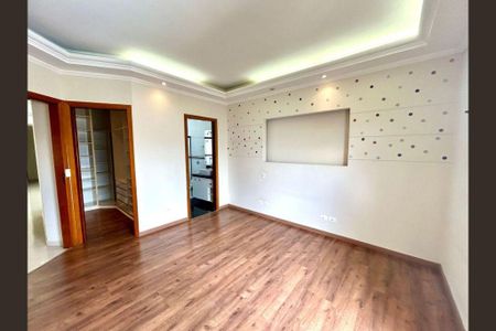 Casa à venda com 4 quartos, 427m² em Vila Galvão, Guarulhos
