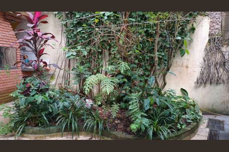 Casa à venda com 3 quartos, 278m² em Vila Irmaos Arnoni, São Paulo