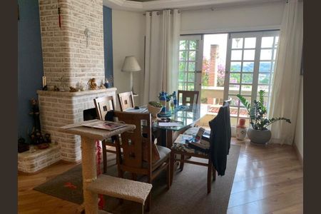 Casa à venda com 3 quartos, 278m² em Vila Irmaos Arnoni, São Paulo