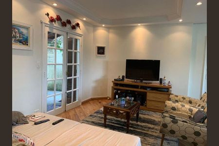 Casa à venda com 3 quartos, 278m² em Vila Irmaos Arnoni, São Paulo