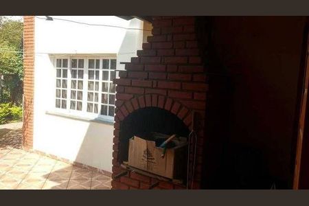 Casa à venda com 4 quartos, 252m² em Jardim Guapira, São Paulo