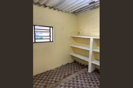 Casa à venda com 335m², 2 quartos e 1 vaga