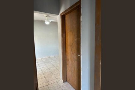 Casa à venda com 335m², 2 quartos e 1 vaga