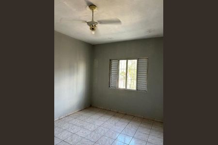 Casa à venda com 335m², 2 quartos e 1 vaga