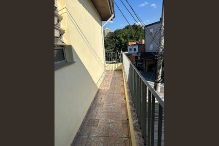 Casa à venda com 335m², 2 quartos e 1 vaga