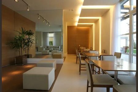 Apartamento à venda com 223m², 3 quartos e 2 vagas