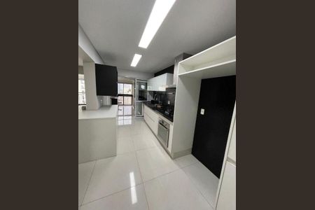 Apartamento à venda com 223m², 3 quartos e 2 vagas