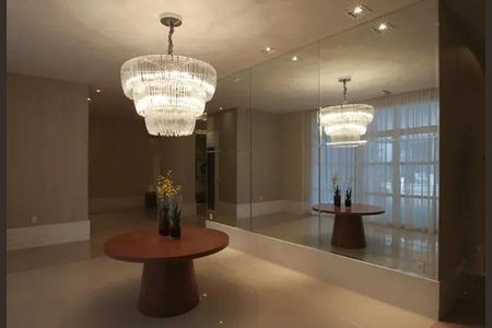 Apartamento à venda com 223m², 3 quartos e 2 vagas