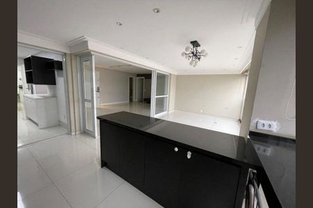 Apartamento à venda com 223m², 3 quartos e 2 vagas