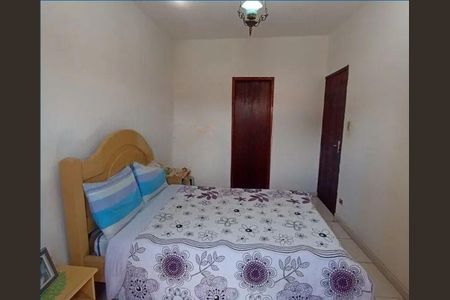 Casa à venda com 3 quartos, 285m² em Vila Tibagi, Guarulhos