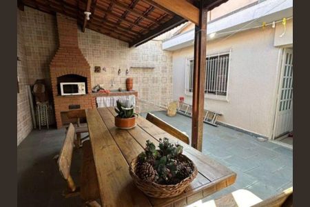 Casa à venda com 250m², 3 quartos e 3 vagas