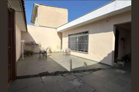 Casa à venda com 250m², 3 quartos e 3 vagas