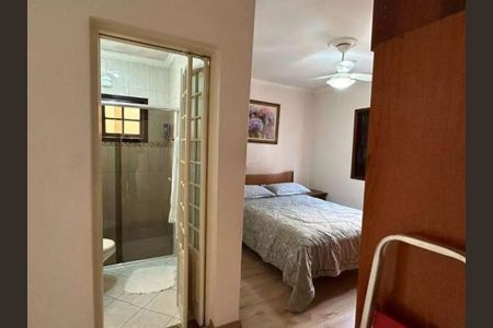 Casa à venda com 250m², 3 quartos e 3 vagas