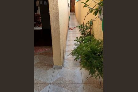 Casa à venda com 181m², 3 quartos e 2 vagas