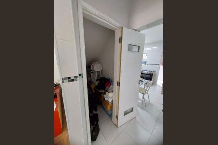 Casa à venda com 155m², 2 quartos e 1 vaga