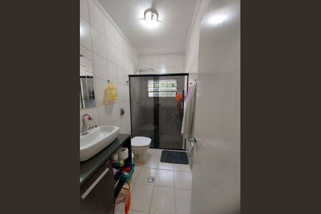 Casa à venda com 155m², 2 quartos e 1 vaga