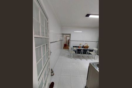 Casa à venda com 155m², 2 quartos e 1 vaga