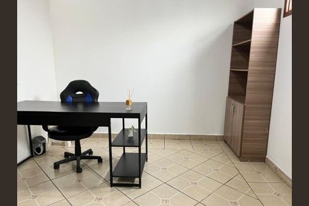 Casa à venda com 2 quartos, 106m² em Parque Continental II, Guarulhos