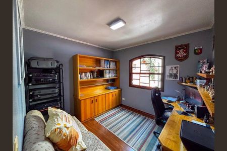 Casa à venda com 3 quartos, 350m² em Vila Galvão, Guarulhos