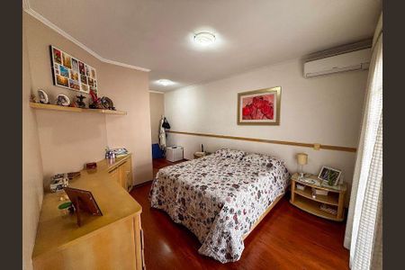 Casa à venda com 3 quartos, 350m² em Vila Galvão, Guarulhos