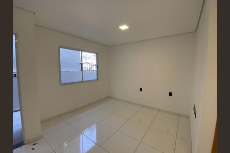 Casa à venda com 2 quartos, 253m² em Vila Aurora (Zona Norte), São Paulo