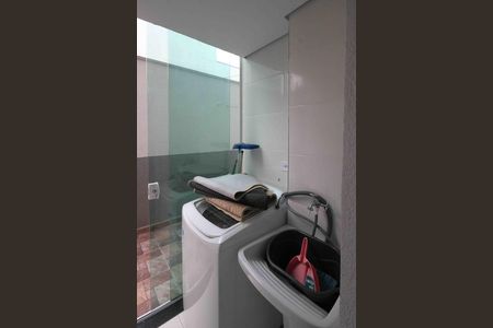 Apartamento para alugar com 42m², 2 quartos e sem vagaÁrea de Serviço