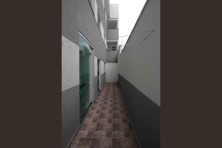 Apartamento para alugar com 42m², 2 quartos e sem vagaQuintal