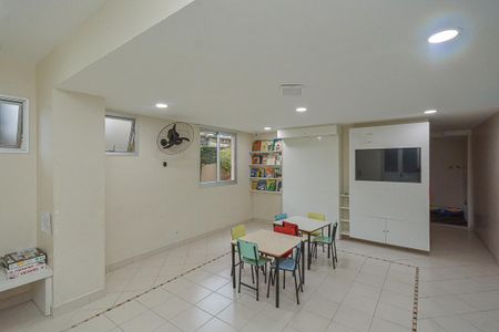 Apartamento à venda com 48m², 2 quartos e 1 vaga Apartamento à venda com 48m², 2 quartos e 1 vagaBrinquedoteca