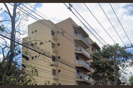 Apartamento para alugar com 74m², 2 quartos e 1 vagaFachada