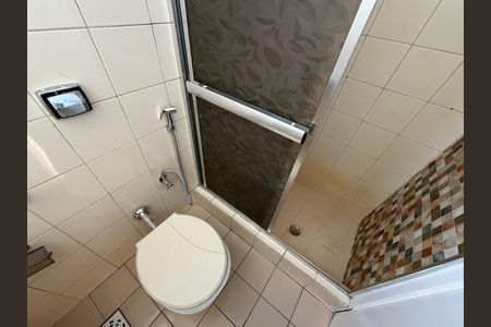 Apartamento para alugar com 74m², 2 quartos e 1 vagaBanheiro da suíte 