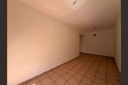 Sala de apartamento para alugar com 2 quartos, 74m² em Taquara, Rio de Janeiro