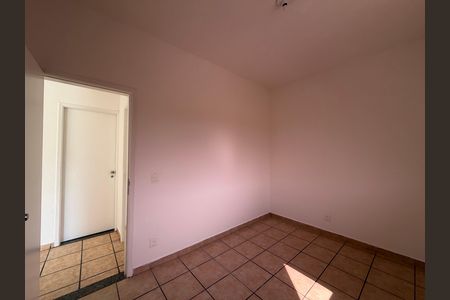 Quarto  de apartamento para alugar com 2 quartos, 74m² em Taquara, Rio de Janeiro
