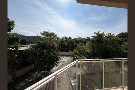 Quarto - Vista de apartamento para alugar com 2 quartos, 74m² em Taquara, Rio de Janeiro