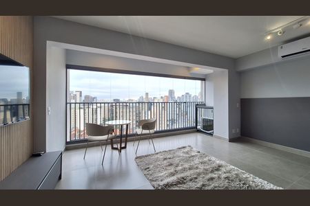 Sala/Quarto/Cozinha/Área de serviço de apartamento para alugar com 1 quarto, 32m² em Pompeia, São Paulo