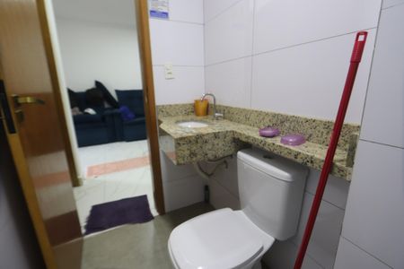 Apartamento à venda com 50m², 2 quartos e sem vagaBanheiro