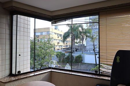 Apartamento à venda com 48m², 1 quarto e 1 vagaJanela da Sala