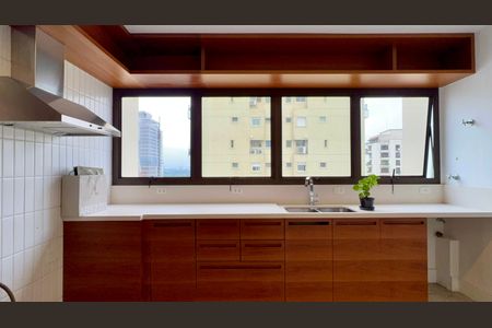 Apartamento à venda com 265m², 4 quartos e 3 vagas Apartamento à venda com 265m², 4 quartos e 3 vagasCozinha