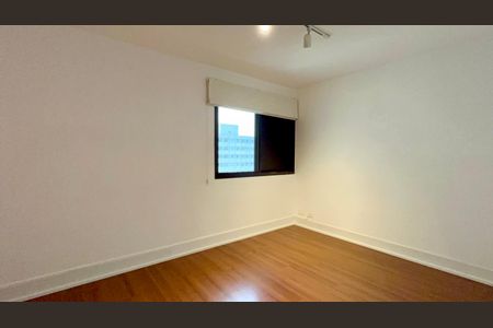 Apartamento à venda com 265m², 4 quartos e 3 vagas Apartamento à venda com 265m², 4 quartos e 3 vagasQuarto 1