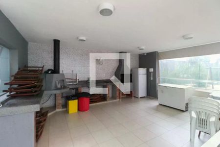 Apartamento à venda com 33m², 1 quarto e sem vaga Apartamento à venda com 33m², 1 quarto e sem vagaChurrasqueira