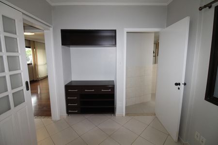 Apartamento para alugar com 120m², 4 quartos e 2 vagasQuarto 3