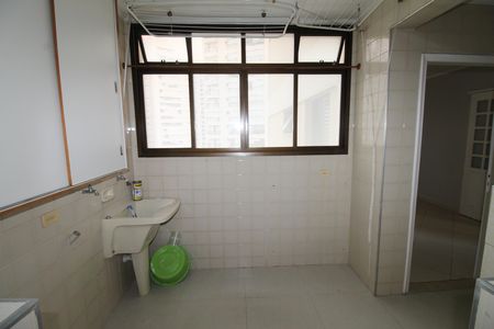 Apartamento para alugar com 120m², 4 quartos e 2 vagasÁrea de Serviço