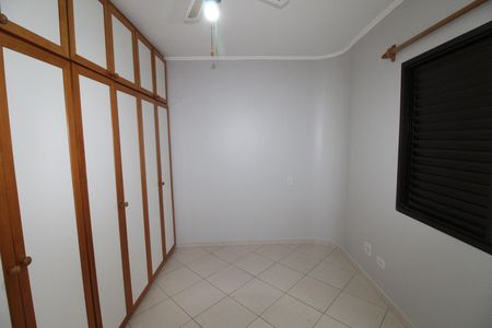 Apartamento para alugar com 120m², 4 quartos e 2 vagasQuarto 2