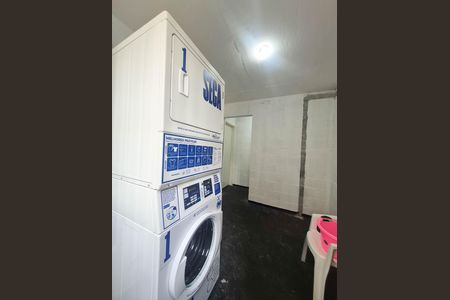 Apartamento para alugar com 44m², 2 quartos e sem vaga Apartamento para alugar com 44m², 2 quartos e sem vagaLavanderia