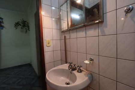 Casa para alugar com 90m², 3 quartos e 3 vagasBanheiro