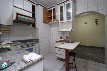 Casa para alugar com 90m², 3 quartos e 3 vagasCozinha