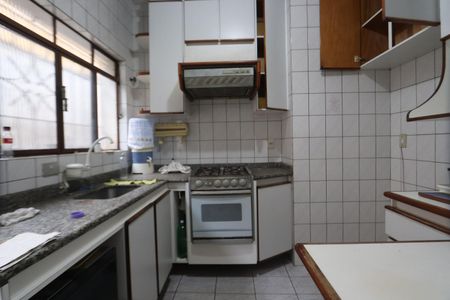 Casa para alugar com 90m², 3 quartos e 3 vagasCozinha