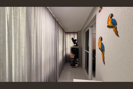 Apartamento à venda com 79m², 3 quartos e 1 vagaSacada